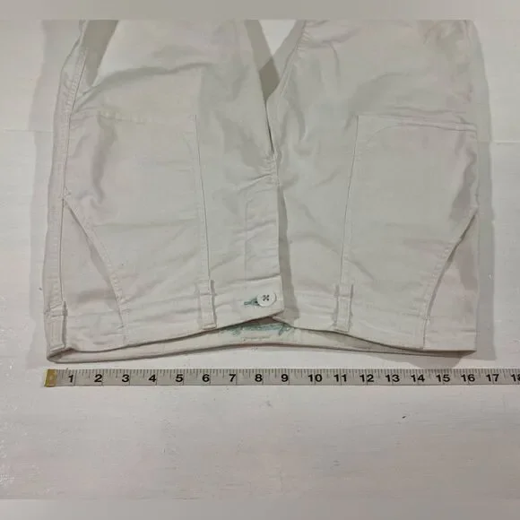 Y2K American Eagle Bermuda Shorts Womens 8 White Canvas Cut Off Button Fly - Picture 7 of 9